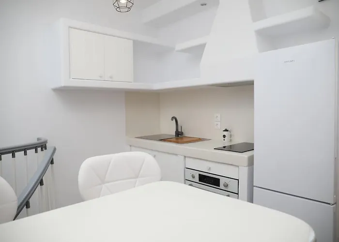 Grελια ηομε *