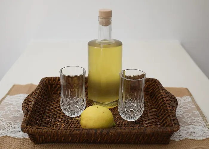 Grελια ηομε Naxos City