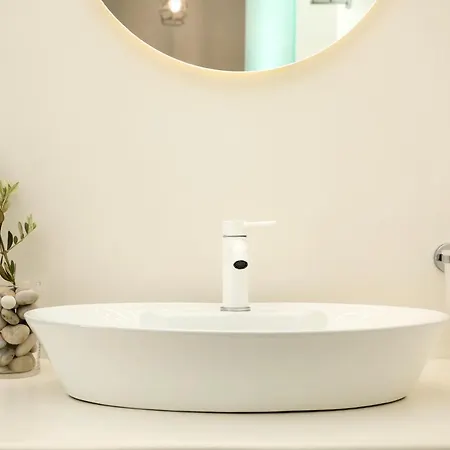 Grελια ηομε Naxos City