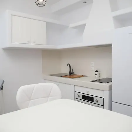 Grελια ηομε *