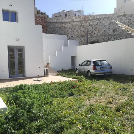 Grελια ηομε Naxos City